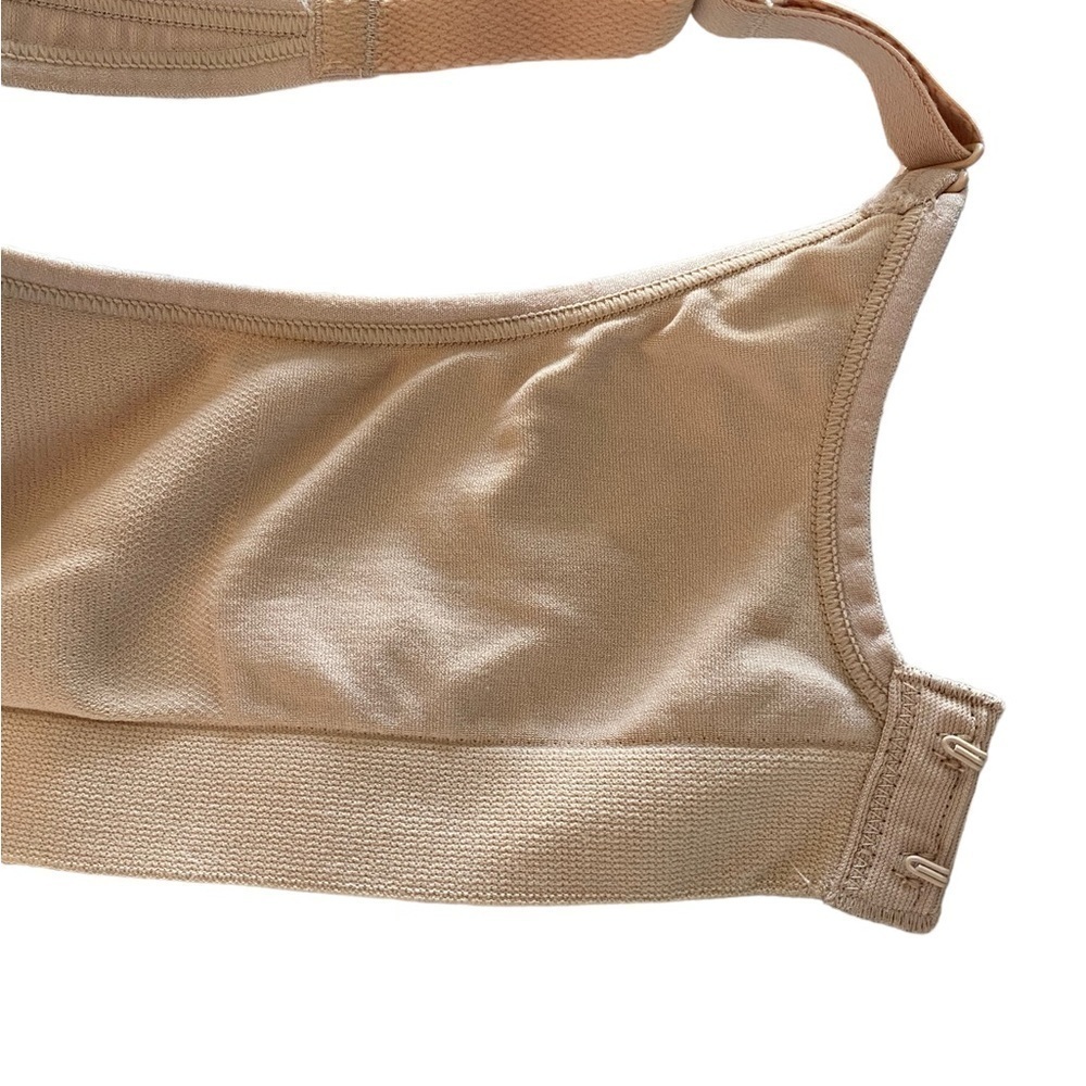 Bali wireless light ultra-thin foam cups and Comfort-U straps 38C
C - Picture 6 of 7